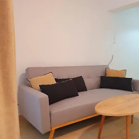 Mevi Apartment Naxos City