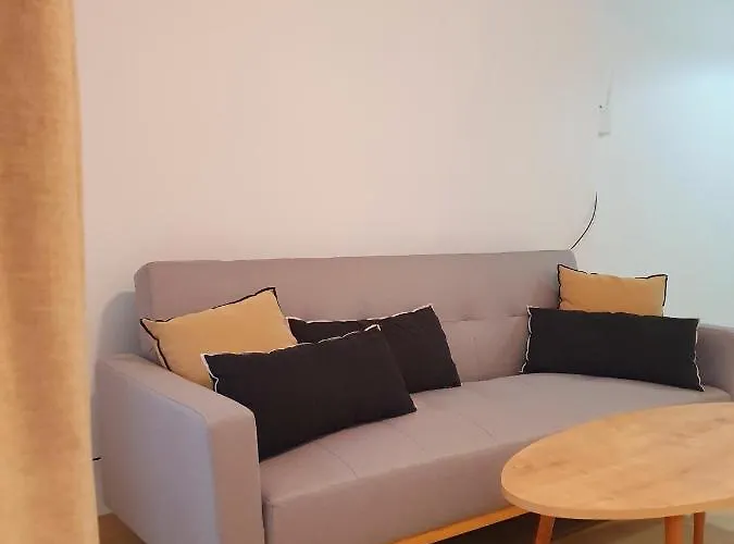 Mevi Apartment Naxos City